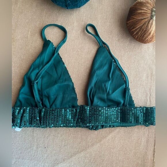 NWT green 3-piece sequin set, new overshirt pants and top - Picture 16 of 16